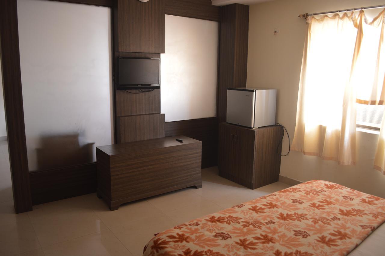 Hotel City Palace Brahmapur Habitación foto